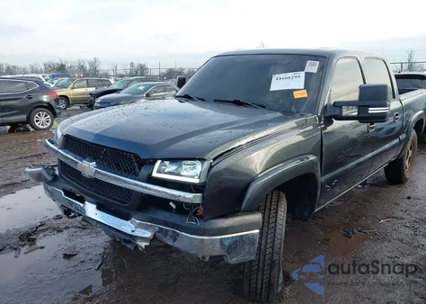 2004 Chevrolet Silverado 1500 Z71 z USA, uszkodzony, nr VIN 2GCEK13T641354823